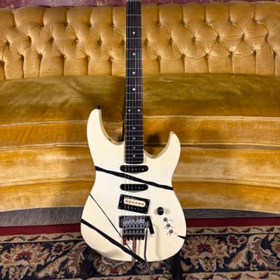 Kramer Focus 6000 1986 - White image 1