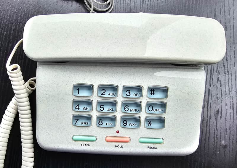 1992 telephone lo-fi microphone w touchtone sounds image 1