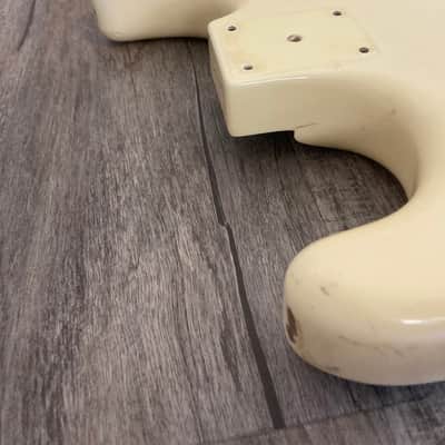 Kramer USA Baretta 1985 Cream Body image 9