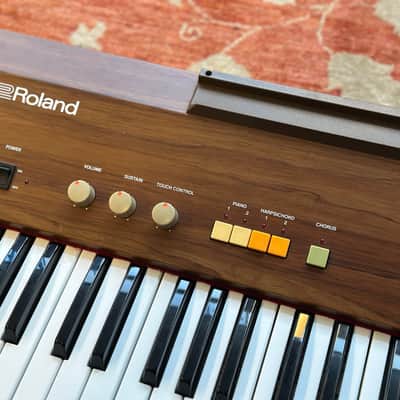 Roland HP-70 Piano Plus image 4