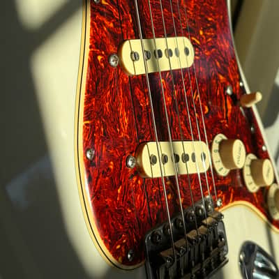 Fender Vintera 60s Stratocaster - Lilac image 5