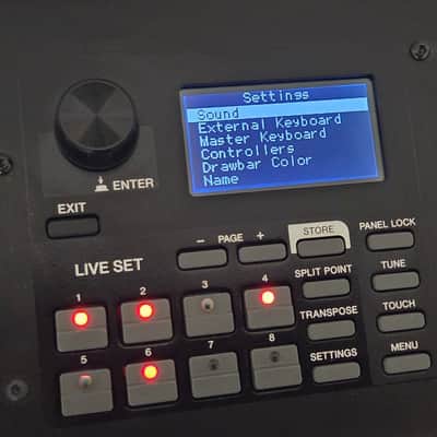 Yamaha YC61 61-Key Stage Keyboard 2018 - Present - Black image 5