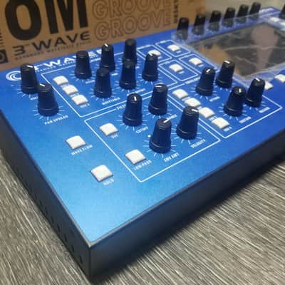 Groove Synthesis 3rd Wave 8M 8-Voice Desktop Synthesizer image 3