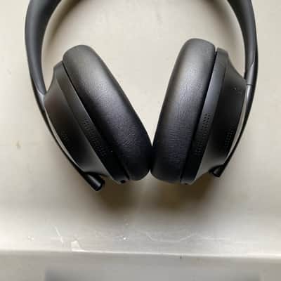Bose Headphones 700 Wireless Noise Canceling image 4