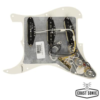 Mint Fender Pre-Wired Strat Pickguard - Vintage Noiseless SSS - Parchment image 2