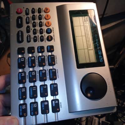 Boss DR-670 Dr. Rhythm, a compact drummer-to-go image 2
