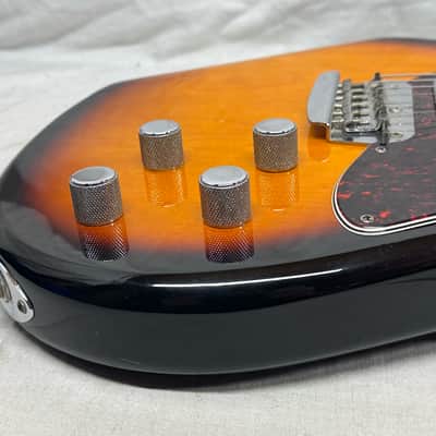 Fender Deluxe Series Toronado Guitar - MIM Made In Mexico 1997 image 16