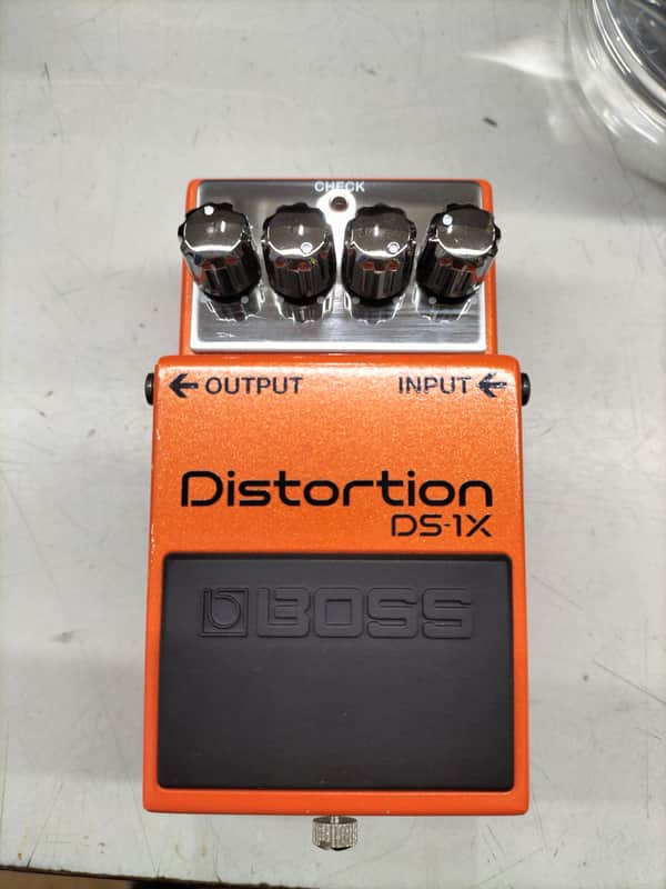 Boss DS-1X