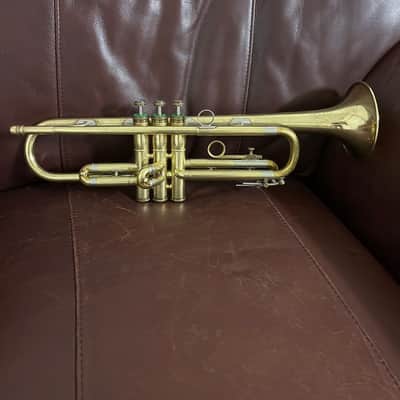 Olds Ambassador A-10 (Los Angeles) Bb Trumpet (1949) SN 40324 (rare) (new lacquer - clear coat) image 4