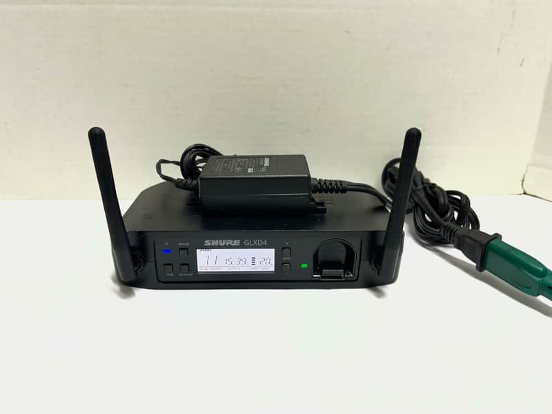 Shure GLXD4=-Z2 GLXD4 Digital Wireless Receiver with Shure PS42US AC Adapter Power Supply for GLXD GLX-D GLXD14 Vocal Mic Guitar Instrument Systems 2400-2483.5MHz image 1