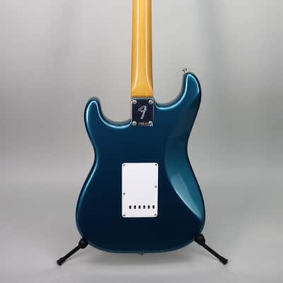 Fender Vintera III Late '60s Stratocaster Ocean Turquoise image 7