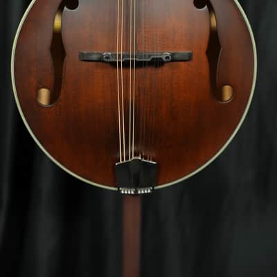 Eastman MD305 Solid Spruce/Maple A-Style Mandolin Antique Varnish image 2