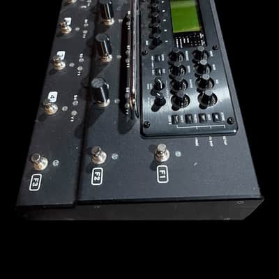 Fractal Audio AX8 2015 - 2020 - Black X8231 image 6
