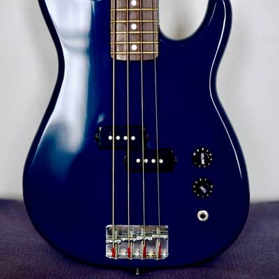 Python Short-Scale Electric Bass • Like New • 30" Scale • Blue • incl. MONO M80 Case image 5
