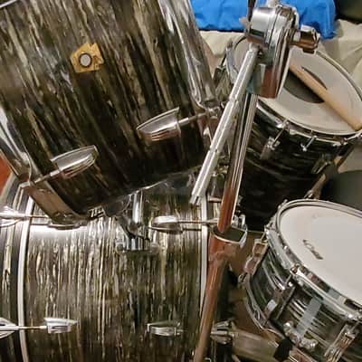 Ludwig Classic Maple Fab Outfit 9×12 / 14x14 / 14x20 Drum Set 1966 - Black Oyster Pearl image 6
