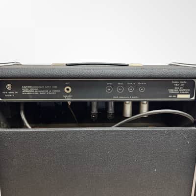 Traynor YBA-2B Bass Mate Ca. 1978 image 11
