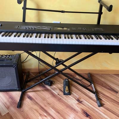 Korg N1 Workstation 1990s - Black