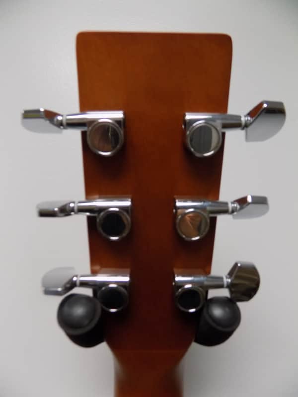 Norman Protege B18 CW Cedar Presys SF Acoustic Electric Cutaway