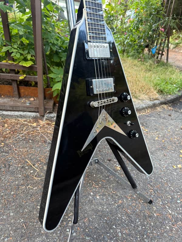Gibson Custom Shop Dave Mustaine Signature Flying V EXP 2022 - Ebony VOS