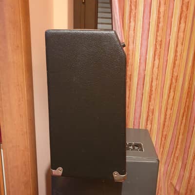 Fender Vibrolux Reverb 2-Channel 35-Watt 2x10" Guitar Combo 1980 - Silverface with volume boost image 7