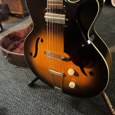 Silvertone H51 cutaway 1950s - Tobacco burst image 6