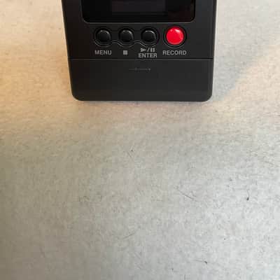 TASCAM DR-10SG Camera-Mountable DSLR Audio Recorder with Shotgun Microphone 2010s - Black image 4