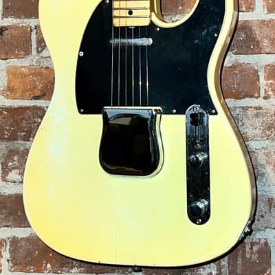 Excellent 1976 Fender Telecaster, White  Black Pick Guard Maple Fretboard  OHSC,  Sweet Vintage Tele ! image 1