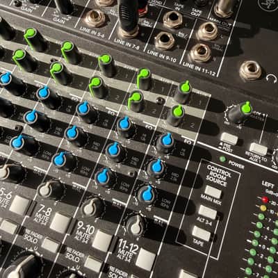 Mackie 1202VLZ4 12-Channel Mic / Line Mixer 2014 - Present - Black image 2