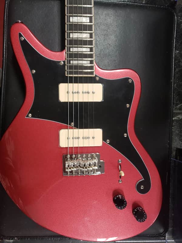 D'Angelico Premier Bedford SS with Tremolo