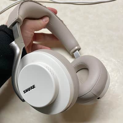 Shure AONIC 50 Wireless Noise Cancelling Headphones 2024 - Present - White image 3