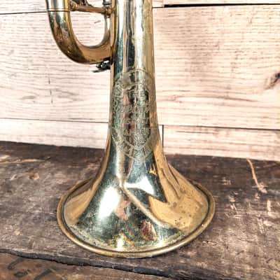Buescher Aristocrat Model 207 Bb Trumpet 50's era needs work image 4