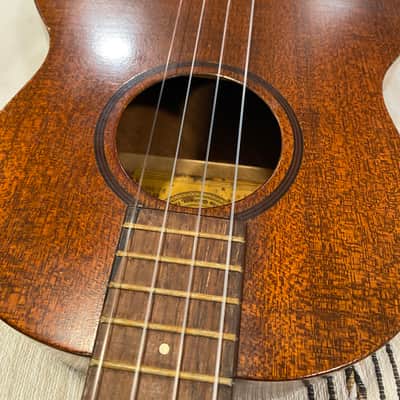 Vintage 1960's Favilla Baritone Ukulele image 19