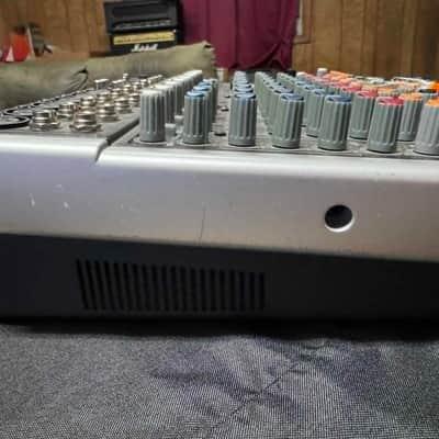 Behringer Xenyx X1222USB 12-Input Mixer with USB and Effects 2010 - Present - Standard image 6