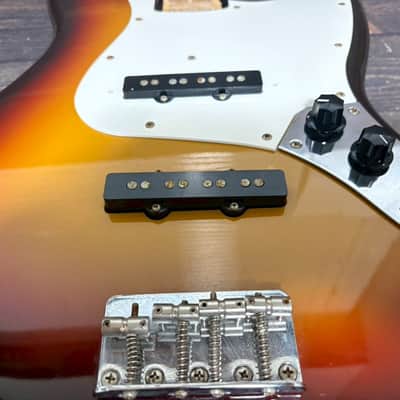 Fender Japan JB40 Jazz Bass Body Sunburst/with Original Pickups Made in Japan image 6