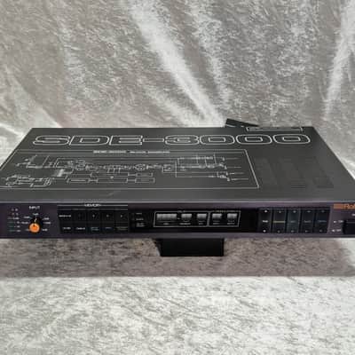 Roland SDE-3000 Digital Delay 1983 - 1994 - Black