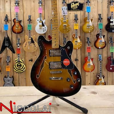 Squier Classic Vibe Starcaster, Maple Fingerbaord, 3-Color Sunburst image 7