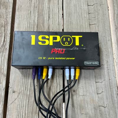 Truetone 1 SPOT Pro CS12 Power Supply 2010s - Black electric guitar pedal power supply image 2