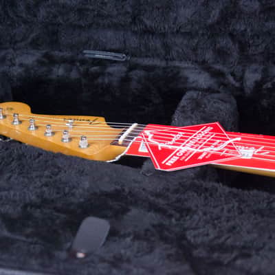 Fender Limited Edition Vintera® II Road Worn® '60s Stratocaster®, Rosewood Fingerboard, Sonic Blue image 12