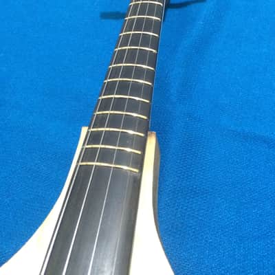 Violin 4/4  fretted electric image 3