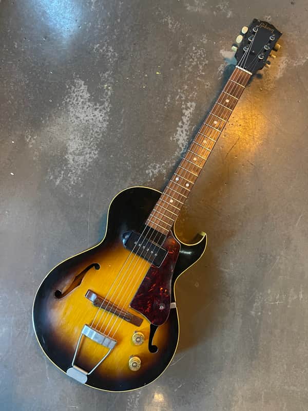 Gibson ES-140 1954 - Sunburst image 1