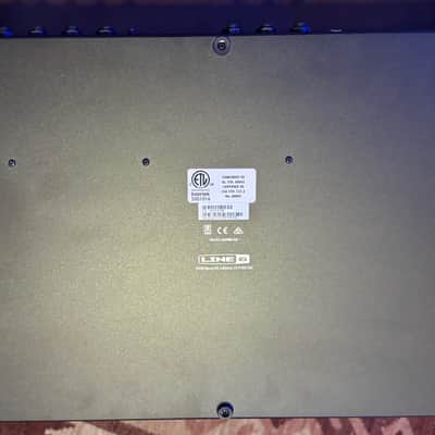 Line 6 Helix LT mint open box image 2