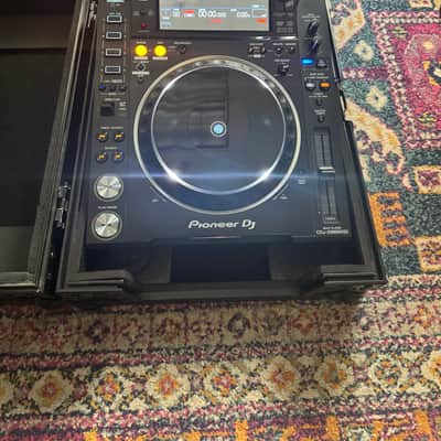 Pioneer CDJ-2000NXS2 Professional Multi Player 2010s - Black image 1