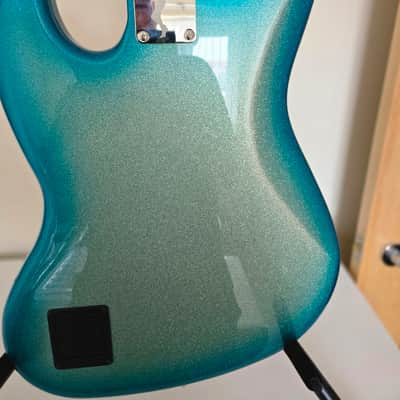 Fender Jazz blue de tiger bass 2024 - Sparkling blue image 2