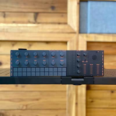 Yamaha Seqtrak Mobile Music Ideastation - Grey / Black image 1