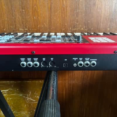 Nord Electro 3 seventy three 73-key Keyboard with Piano and Organ Sounds w/ gig bag image 11