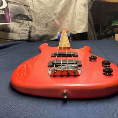 Peavey Foundation IV 4-string Bass image 8