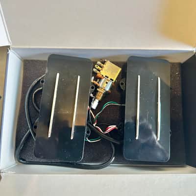 JBE Pickups Joe Barden Engineering (JBE Pickups) JM Two/Tone Jazzmaster-Styled Pickup Set Black 2024 - Black image 1