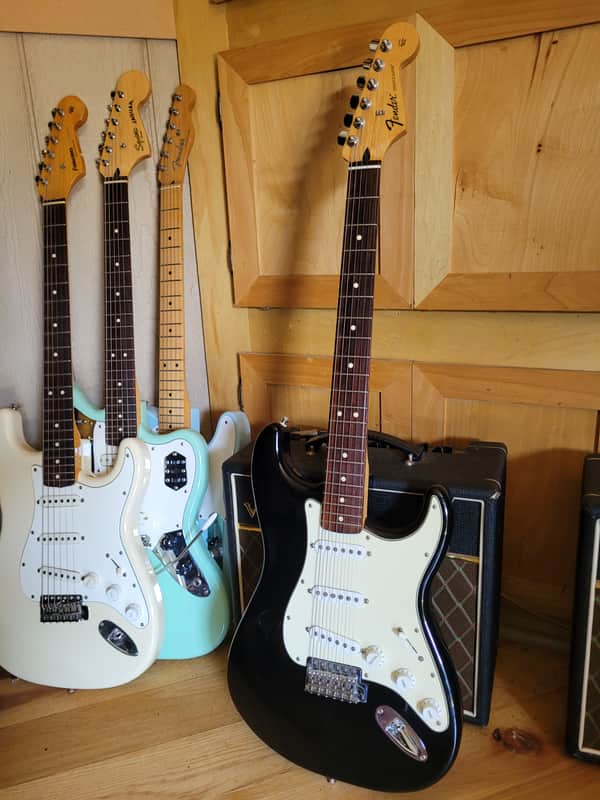 ギター Fender Mexico Stratcaster Standard 2017 Fender Standard