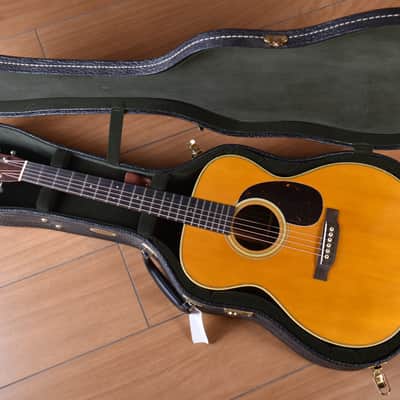 Martin 000-28 #10CE-07 Custom Expert Authentic 1937 Light Aged image 3
