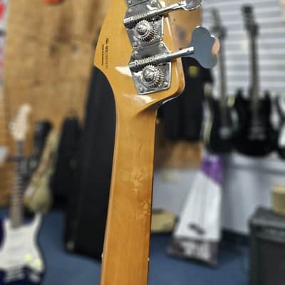 Fender Vintera II 60s Precision Bass - Mint image 12